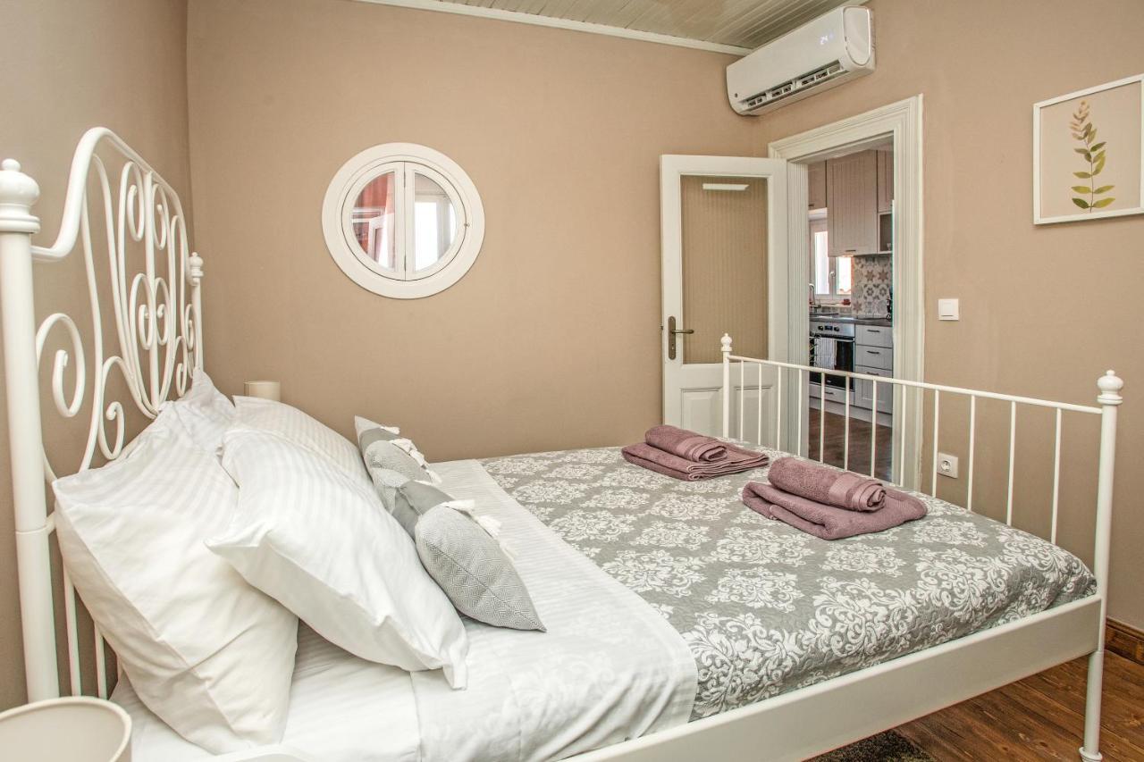The Cambielo Crown, Corfu Greece Apartment Exterior photo